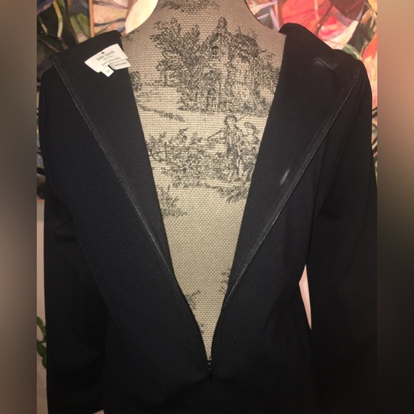 Kate Spade Ponte Scallop Crop Long Sleeve Black Top. Size 10. - Picture 8 of 17